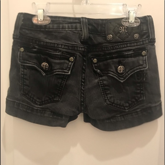 Miss Me Black Jean Shorts - Picture 2 of 4